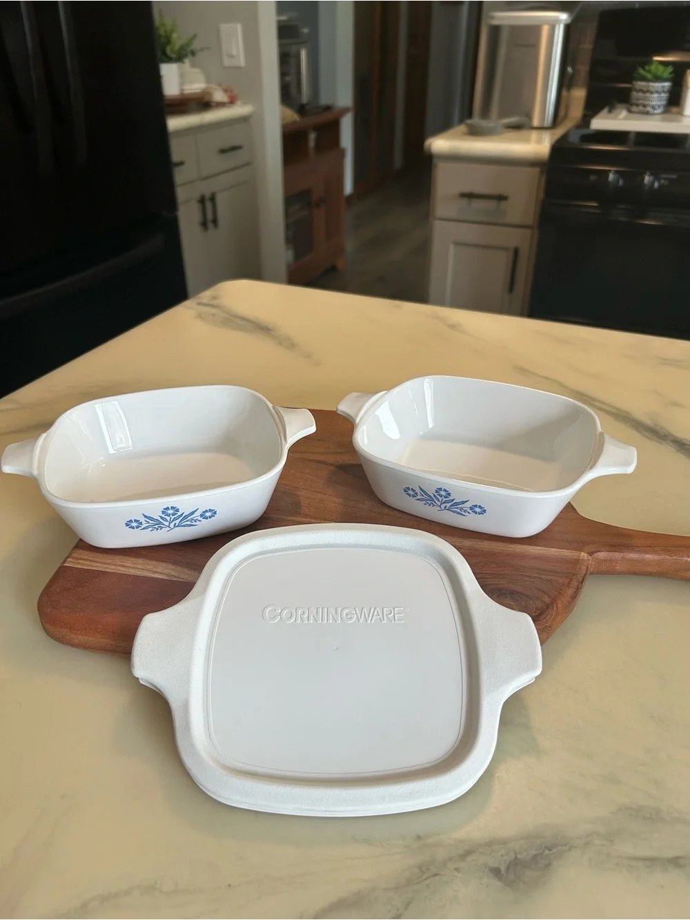 Corningware White with Blue Cornflower Petite Casserole Set (3-Piece)